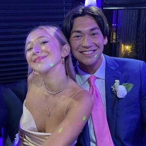 Meet your Posher, Niko